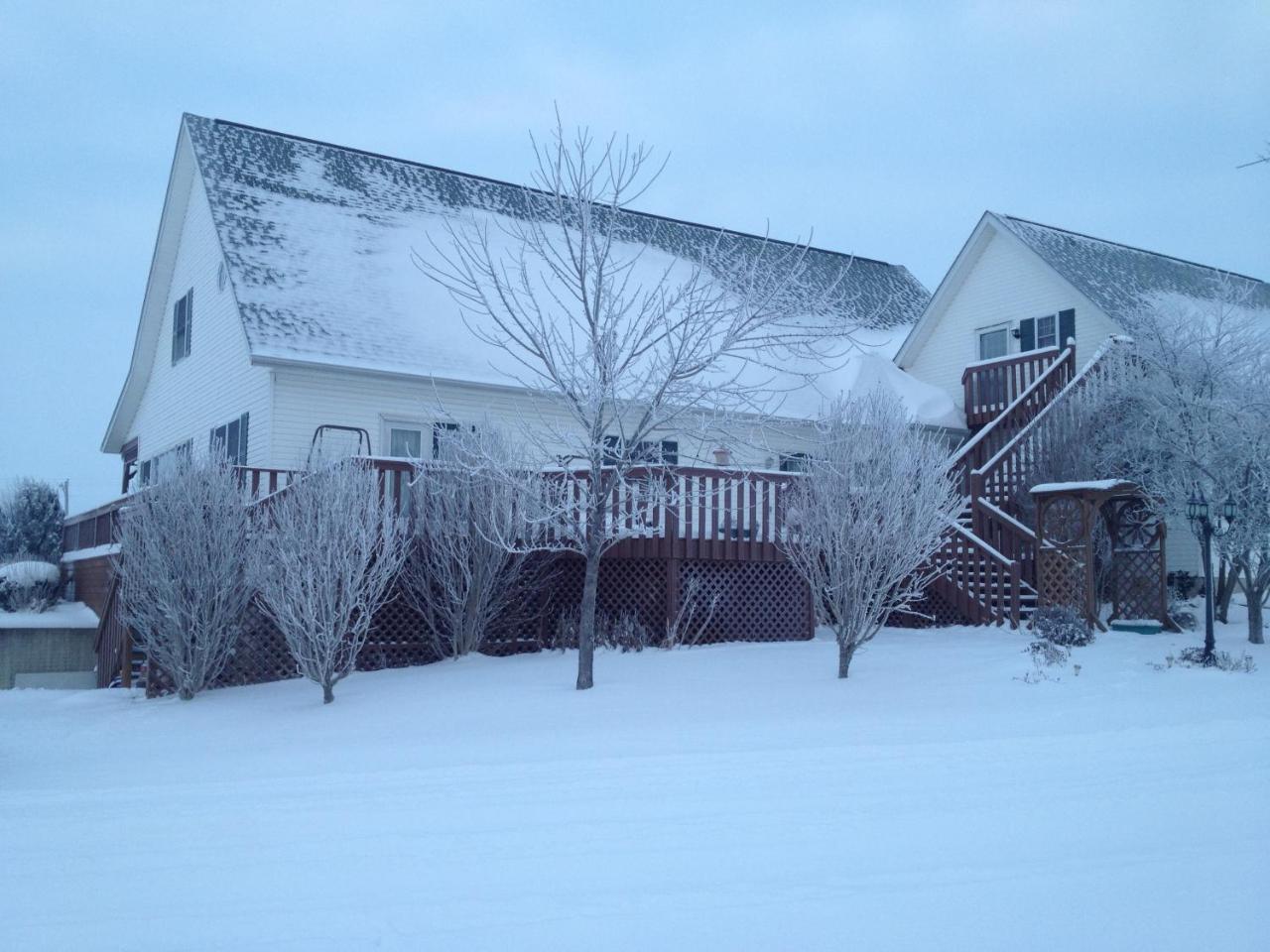 Green Gables Bed & Breakfast Odon Exterior photo